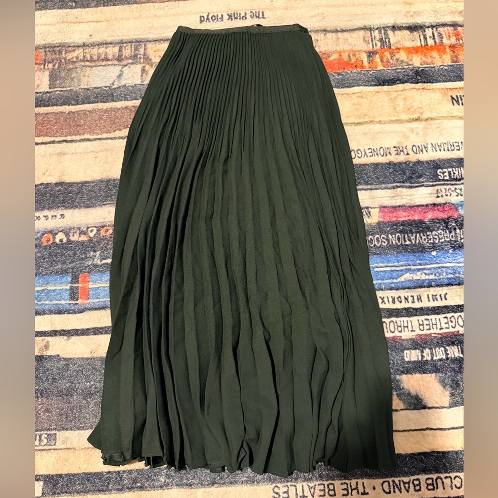Jenni Kayne Pleated Skirt small